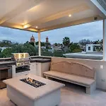 Casa Regina, Stylish 3Br Home In Centro With Rooftop & Jacuzzi