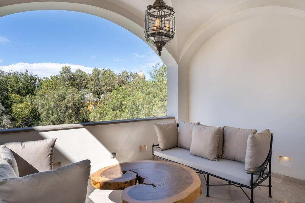 Casa Regina, Stylish 3br In Centro With Rooftop & Jacuzzi San Miguel de Allende